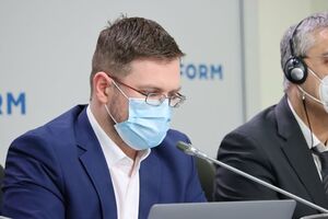 Кузін: Питання про вакцинацію дітей від п'яти до 12 років наразі не розглядається, ми плануємо адресувати його експертам у другому кварталі 2022 року