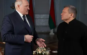 Бог допоміг, не проводячи операції, владнати всі питання із приземленням літака Ryanair у Мінську, відповів Лукашенко Соловйову