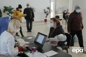 Упродовж минулого тижня в Україні зафіксовано понад 242 тис. випадків інфікування коронавірусом