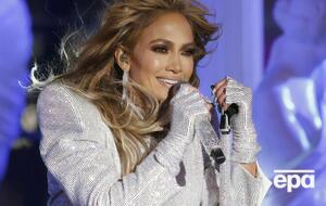 Лопес родилась в 1969 году в Нью-Йорке