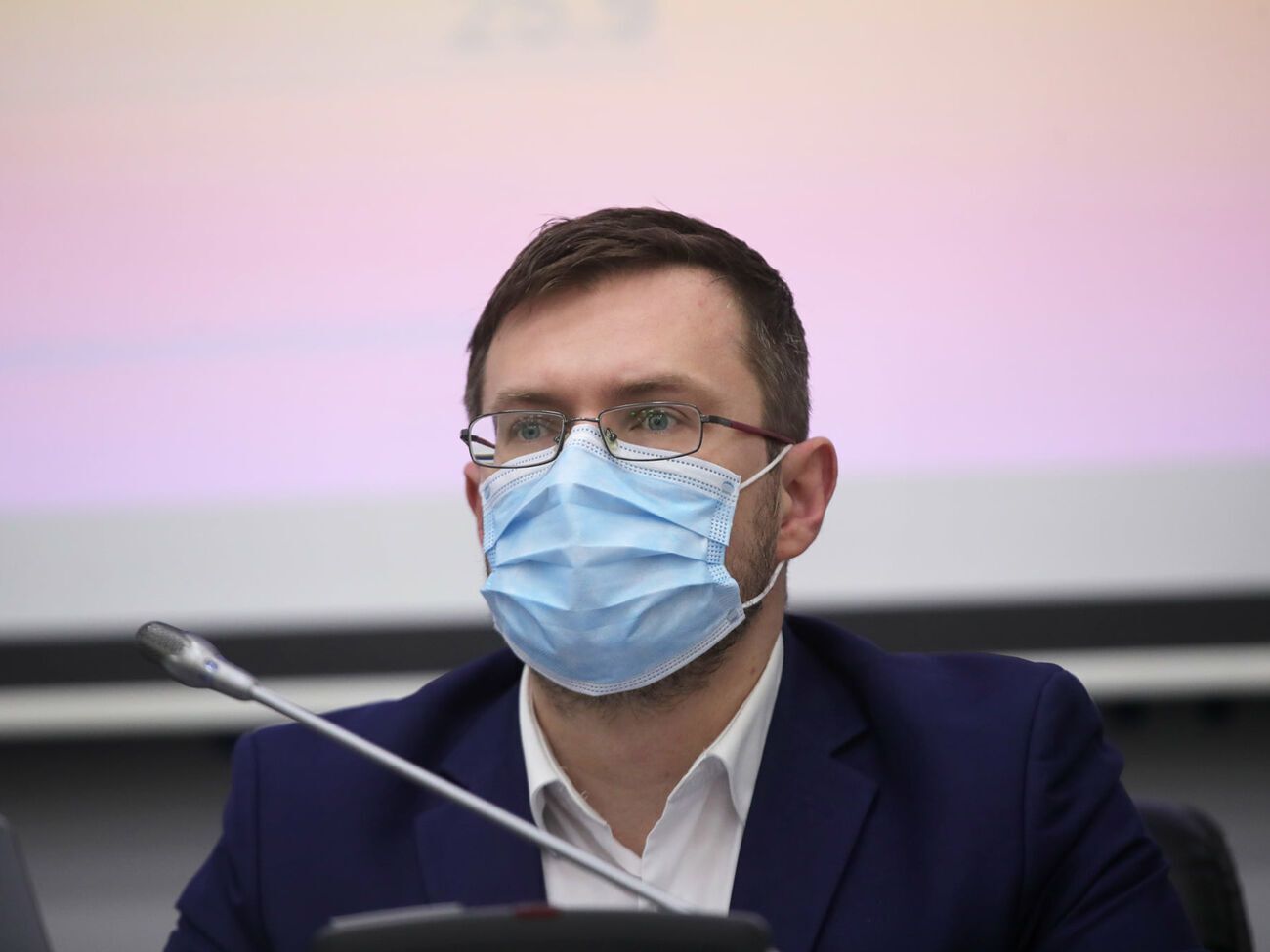 Кузин заявил о намерении достичь цели в 70% вакцинированного взрослого населения до конца 2022 года. В прошлом году такие планы были у главы Минздрава