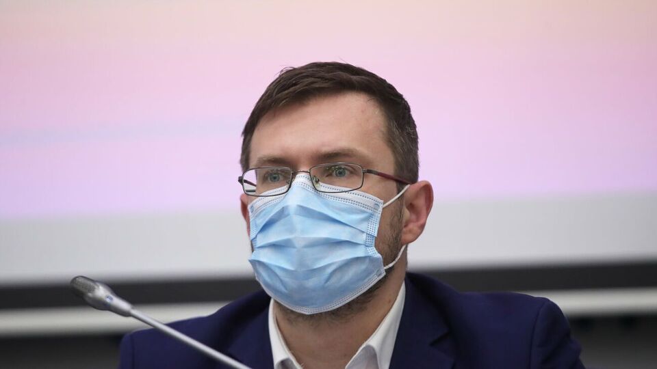 Кузин заявил о намерении достичь цели в 70% вакцинированного взрослого населения до конца 2022 года. В прошлом году такие планы были у главы Минздрава