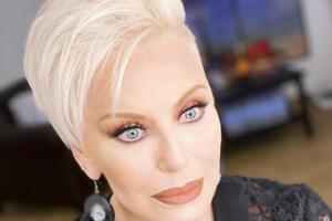 Понаровская: Как известно, девушку можно вывезти из деревни, но деревню из девушки не вывезешь...