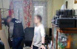 Під час обшуків правоохоронці вилучили 3 тис. сім-карток мобільних операторів і ноутбуки з доказами протиправної діяльності