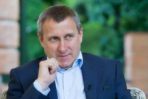 Дещиця був послом України в Польщі з осені 2014 року