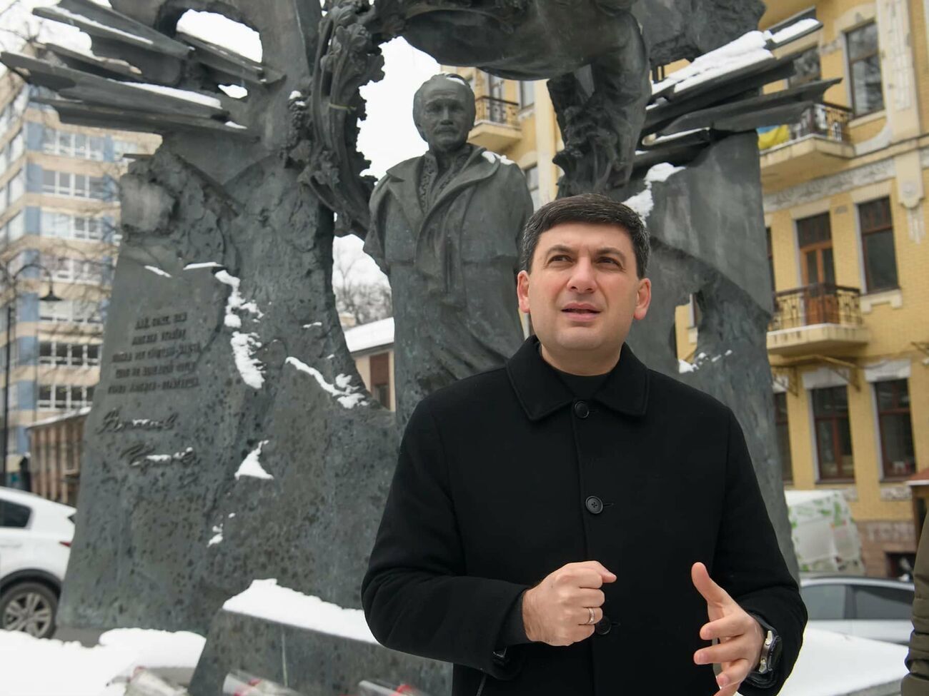 Гройсман: Тут треба брати приклад із суспільства