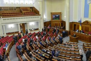 Серед 90 депутатів-мільйонерів, які скористалися правом компенсації, – 65 членів фракції "Слуга народу"