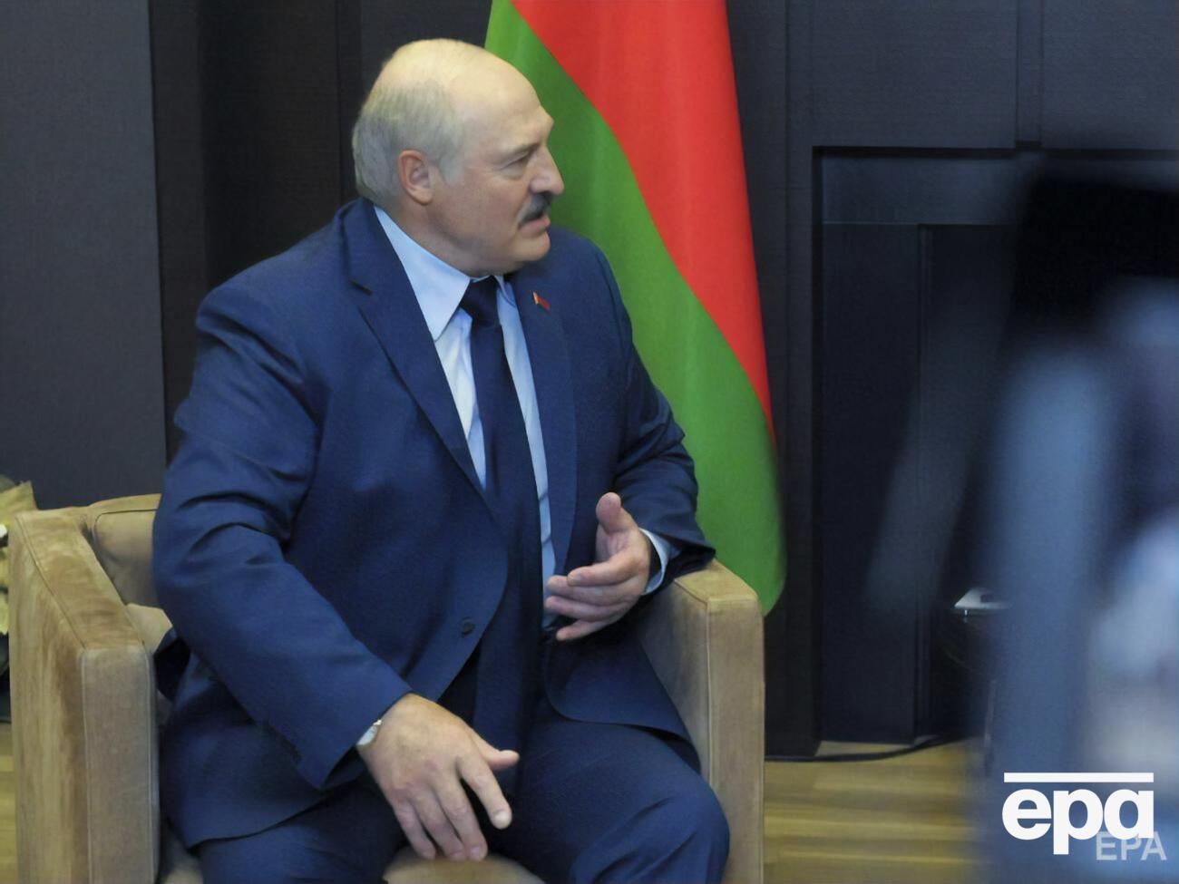 Лукашенко заявив, що не збирається відправляти військових до Сирії