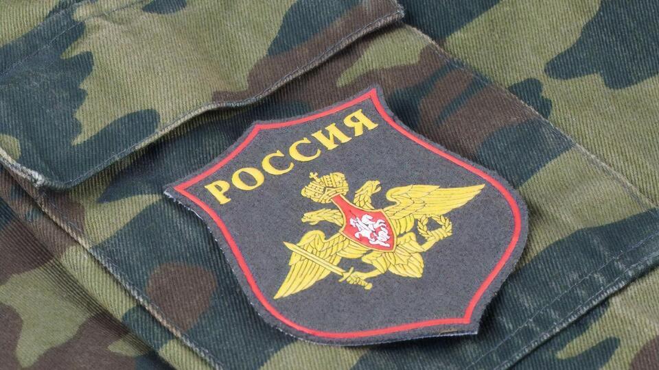 Російського військового, якого мають звільнити, відправили до адмінкордону України у Криму