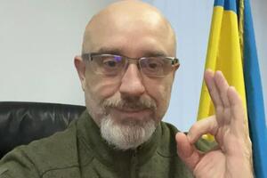 Резников: Варварские обстрелы ракетами и РСЗО мирных городов – это свидетельство того, что они не способны больше воевать с вооруженными украинцами