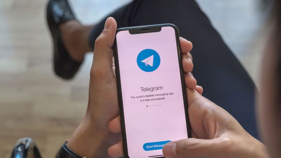 В Офісі президента закликали українців підписуватися на Telegram-канали керівників ОДА