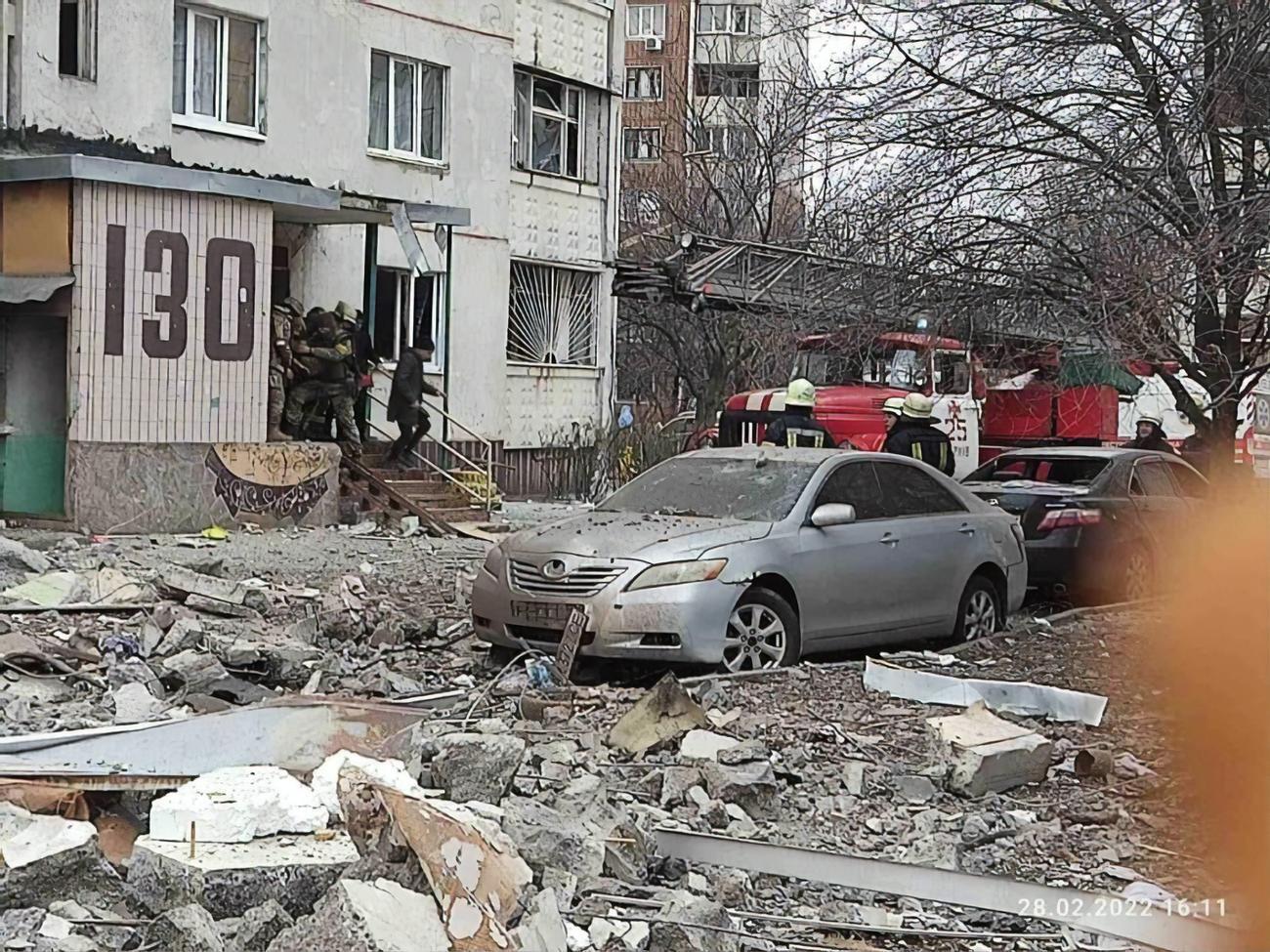 Обстріляли райони, де немає військових об'єктів
