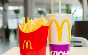 McDonald's объявил о временном закрытии своих ресторанов в РФ