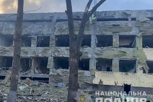 Оккупанты разбомбили роддом и больницу Мариуполя 9 марта