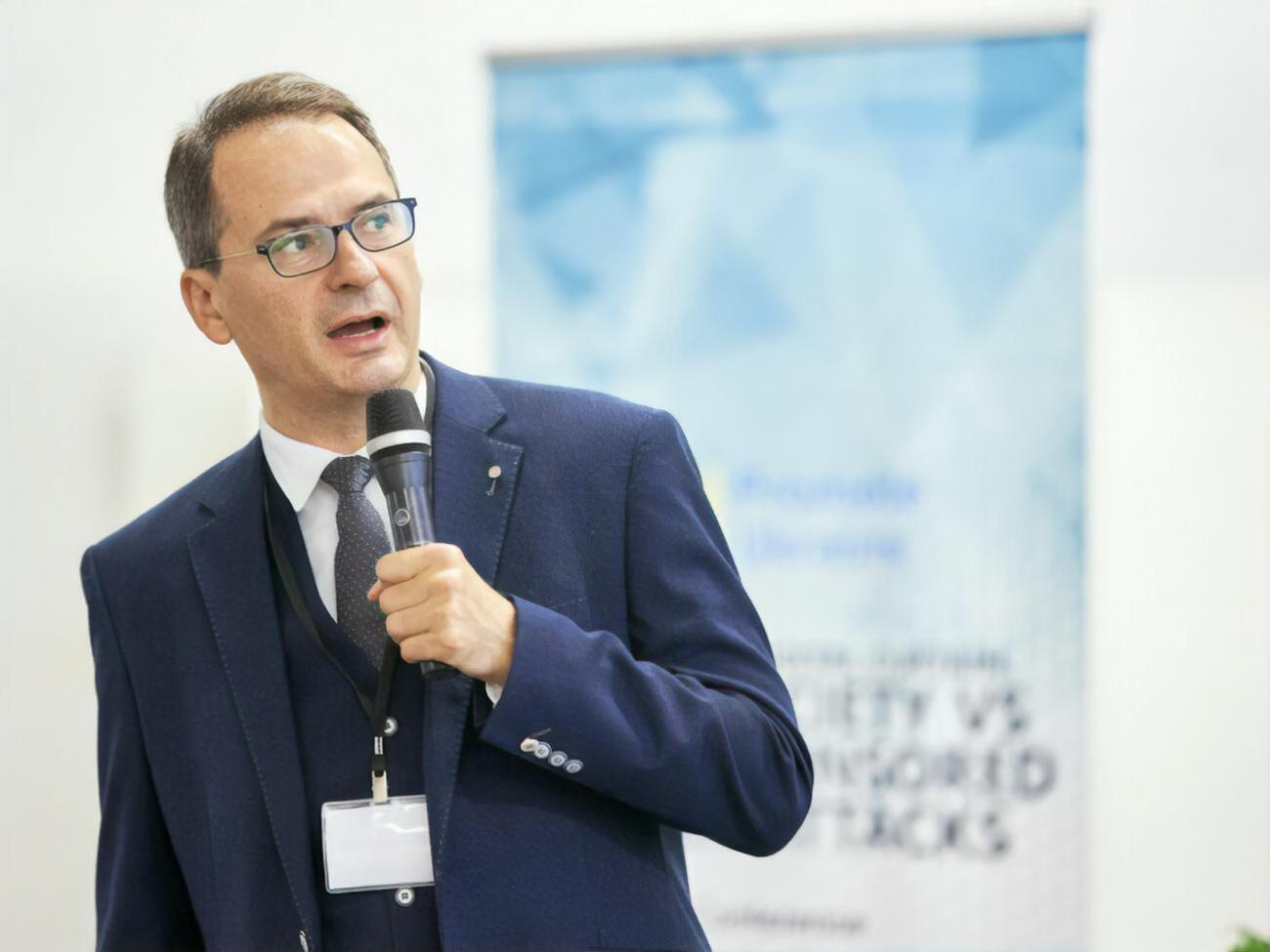 Грозев:&nbsp;Боюсь, будет период, в котором будет непонятно, закончилась война или нет