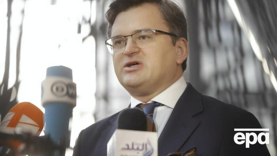 Одной из задач переговоров в Турции была организация гуманитарного коридора из/в Мариуполь, отметил Кулеба