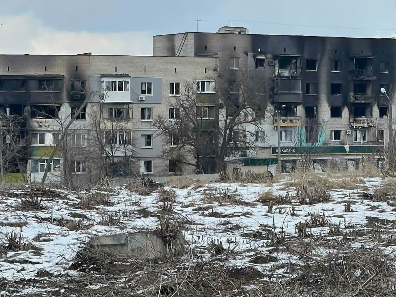 В Ізюм доправили гуманітарний вантаж із продуктами харчування, речами першої необхідності