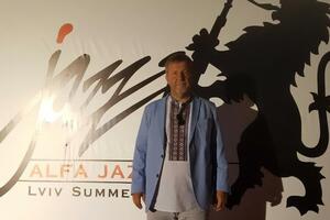 Кох: Путин сам себя не свергнет. Он сам кого хочешь свергнет. А как называется человек, к которому нужно обратиться, чтобы он его сверг, я не знаю