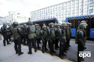 Росгвардія зараз "з усіх сил б'є демонстрантів, бо що сильніше вони їх б'ють, то менше шансів, що їх відправлять на фронт", заявив Кох