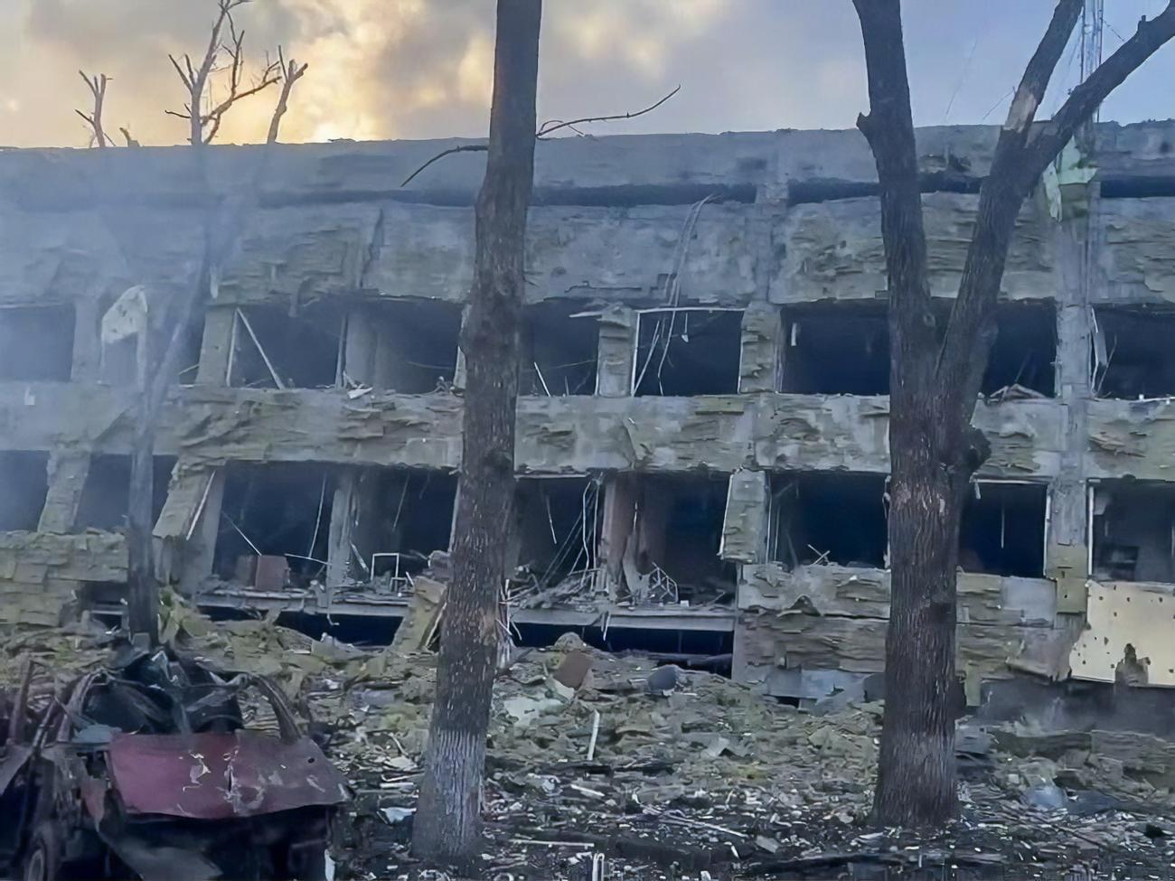 9 марта российские оккупанты нанесли авиаудар по роддому и детской больнице в Мариуполе