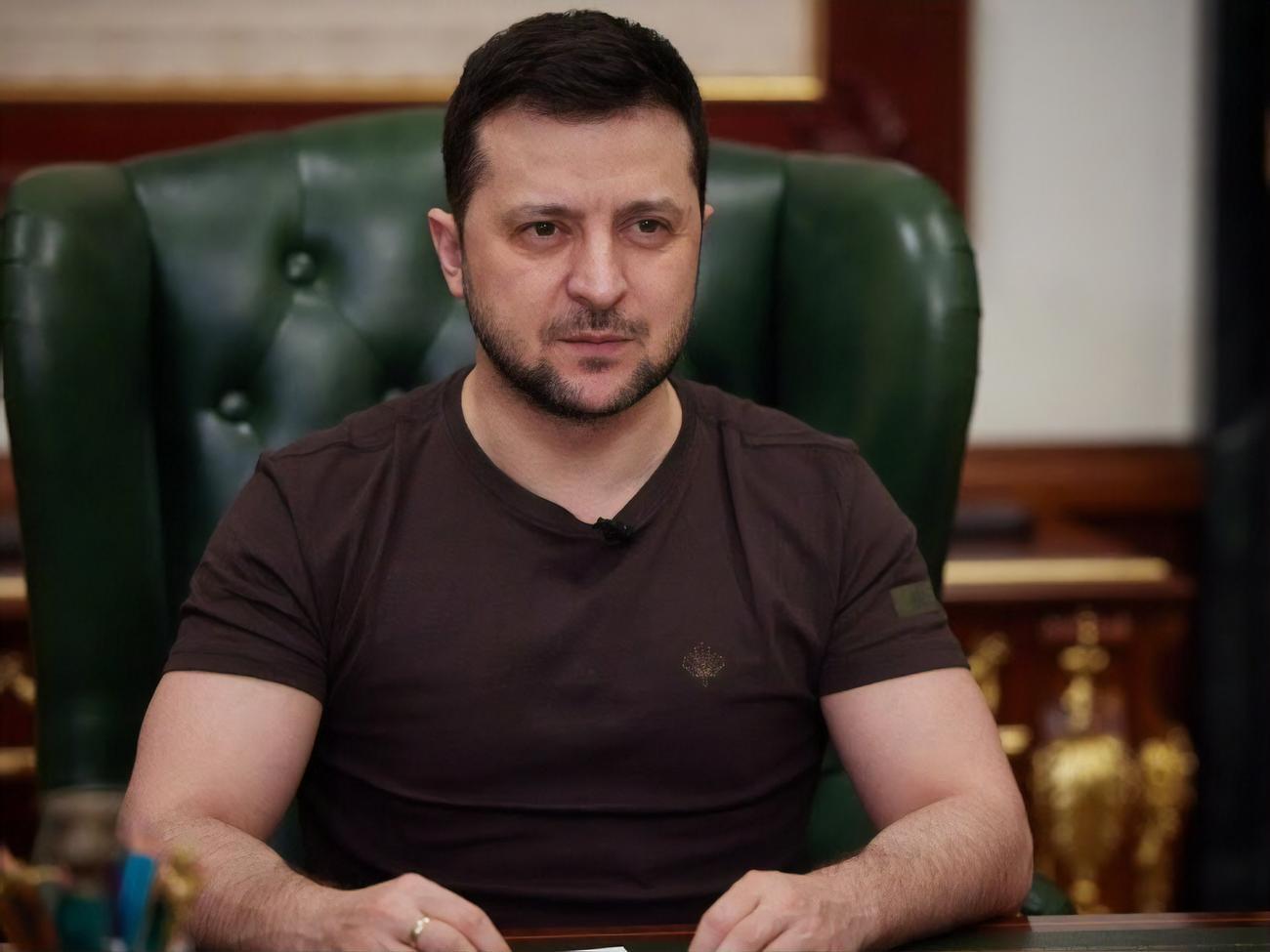 Зеленський: Ну, а політики... Я впевнений, що вони підлаштуються. Бажано швидше