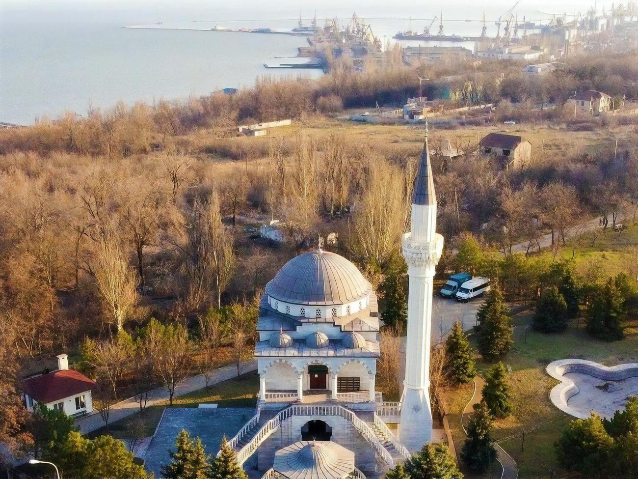 Напрямок обстрілу – зокрема, по будівлі мечеті, повідомив радник мера Маріуполя