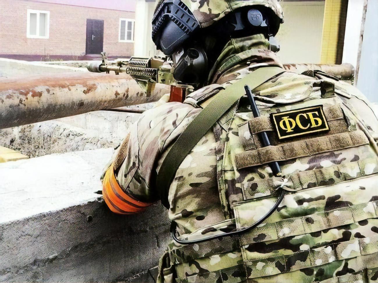 За даними журналістів, керівництво 5-ї служби ФСБ відправили під домашній арешт
