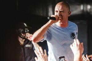 Oxxxymiron: Зараз у Росії неможливо зробити антивоєнний концерт, тому що, хай як божевільно це звучить, усе антивоєнне під забороною