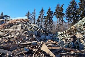 Чернигов регулярно подвергается авиаударам оккупантов