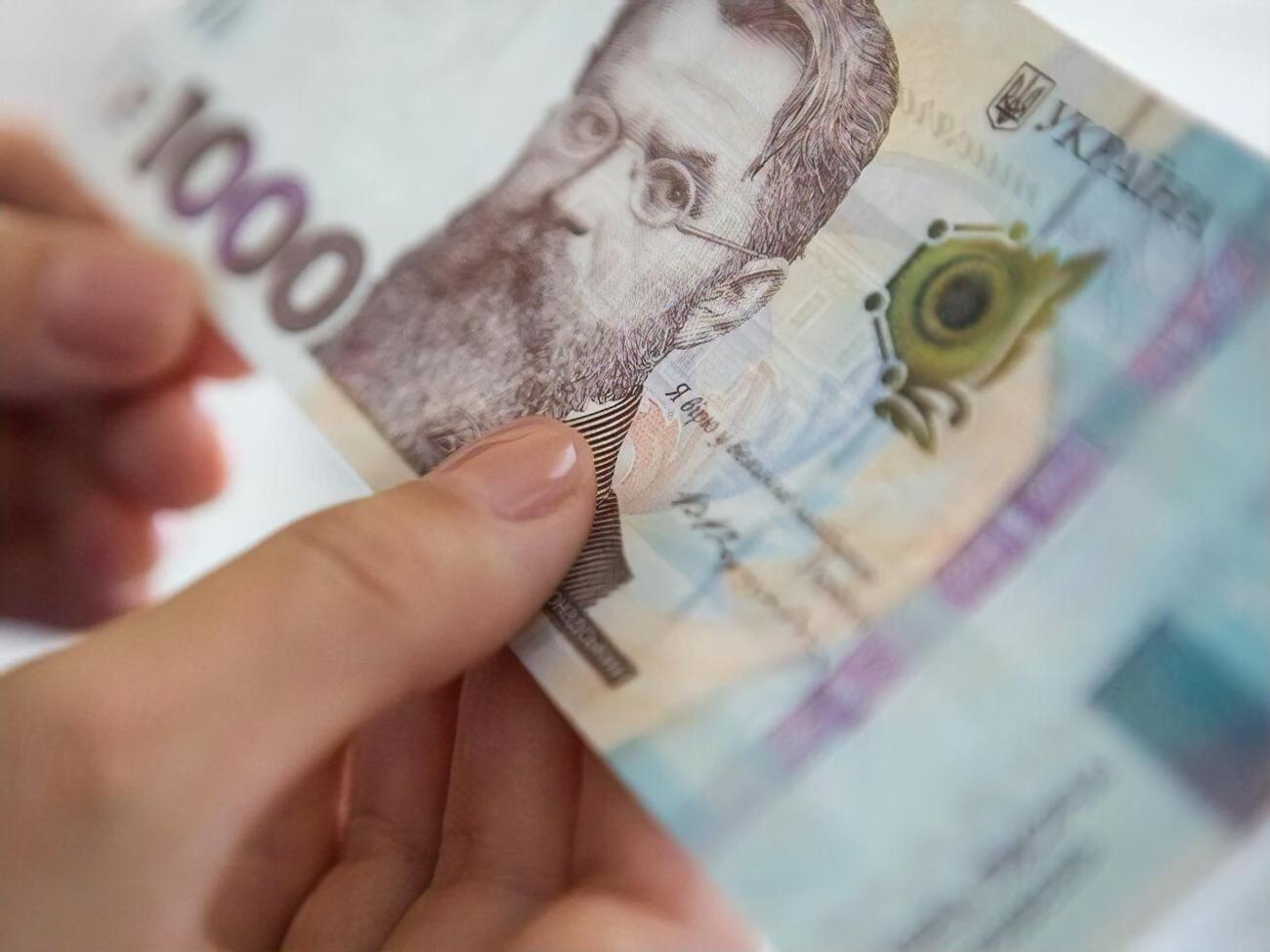 Почти все перечисленные деньги НБУ уже передал на нужды армии
