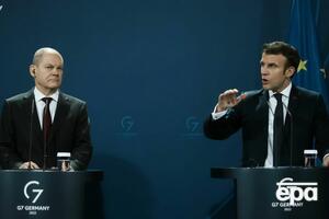 Шольц и Макрон провели разговор с Путиным