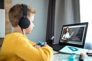 Уроки будут проходить по всеукраинскому онлайн-расписанию и транслироваться на телевидении