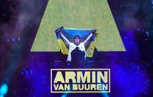 Армін ван Бюрен: Я глибоко шокований і нажаханий насильством, яке відбувається в Україні