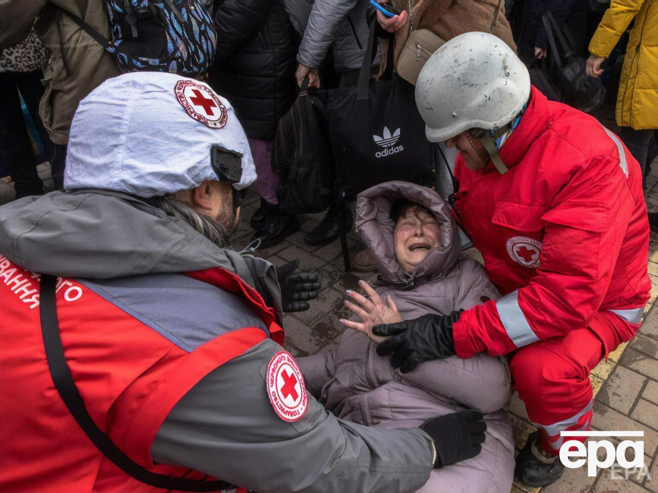 Майже 40 українських артистів подякували українським медикам за їхню роботу