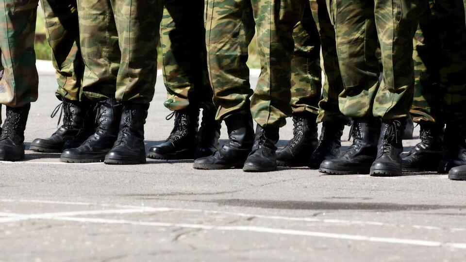 Российские оккупанты все чаще отказываются выполнять приказы командования