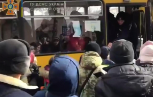 Из Дмитровки в Белогородку прибыли восемь автобусов