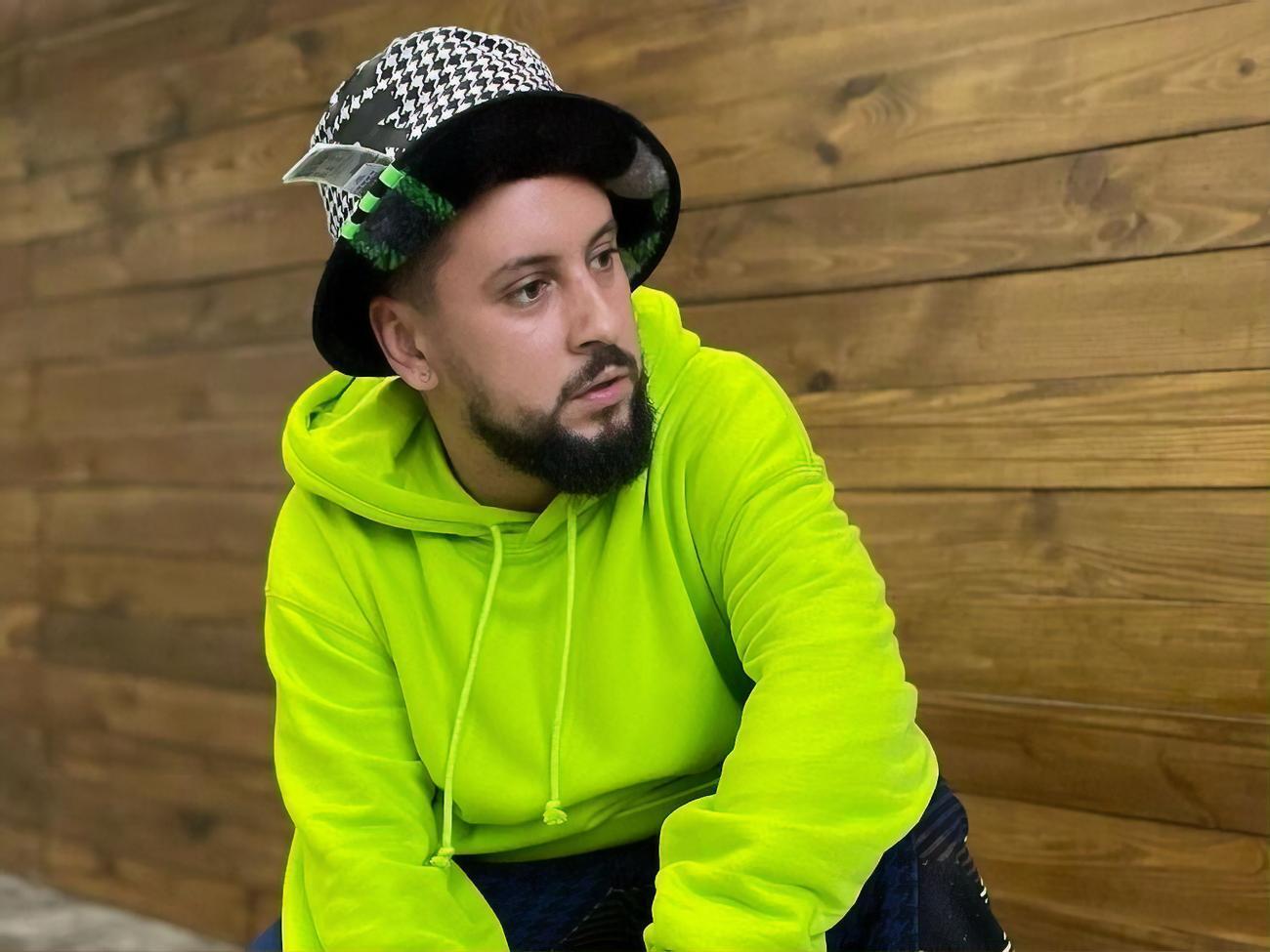 Monatik: Каждый из нас сегодня становится частью истории, становится автором нашего будущего. Мир придет, мы победим, но помнить, какой ценой, будем вечно