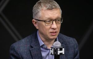 Потенциальные компенсации от РФ – ее замороженные золотовалютные резервы и арестованные активы. Но за них придется побороться