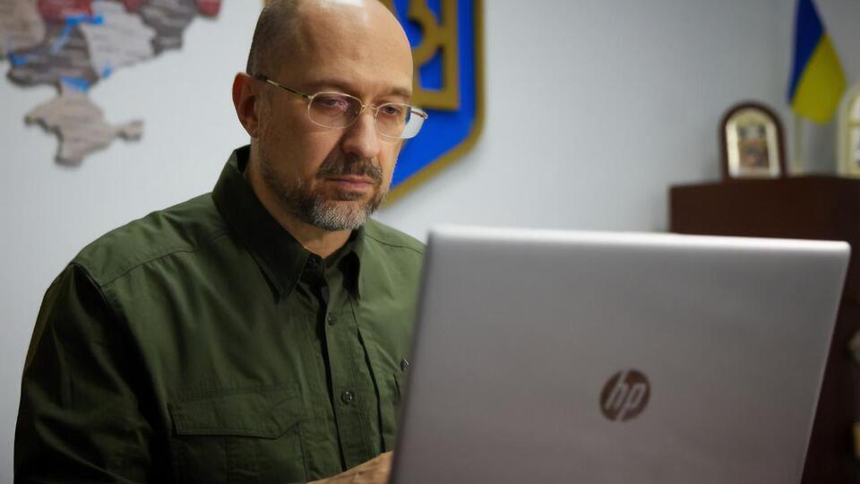 Шмигаль: Ми проситимемо всі країни та відповідальні бізнеси припинити фінансувати бюджет Росії