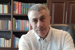 Комаровский: Могли бы проконсультироваться, какую таблетку ему "волшебную" дать
