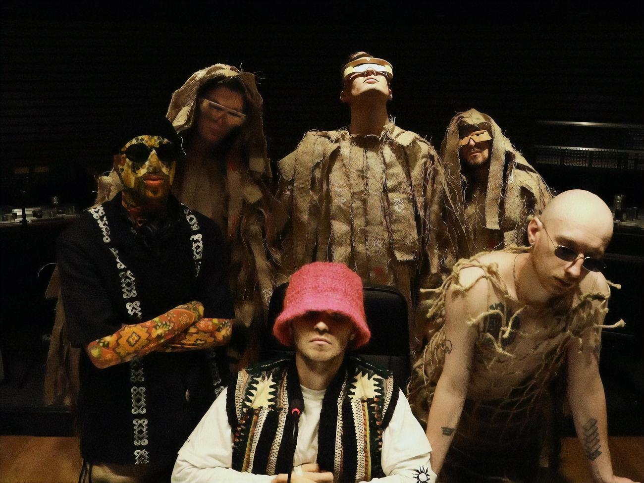 Kalush Orchestra про конкурсну пісню: Це пісня, написана для мами, яка потім потрапила на "Євробачення", а тепер я можу її вважати протестною піснею