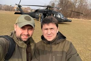 Арахамія (ліворуч) повідомив про відновлення переговорів