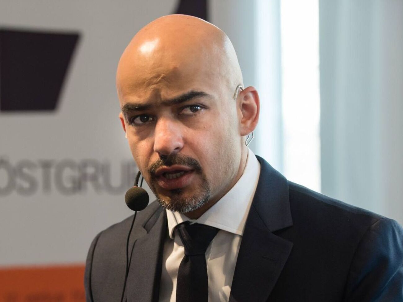 Даже если все журналисты росСМИ выйдут на Красную площадь, обкатаются в смоле и посыплют голову пеплом, это не вернет тысячи жизней украинцев