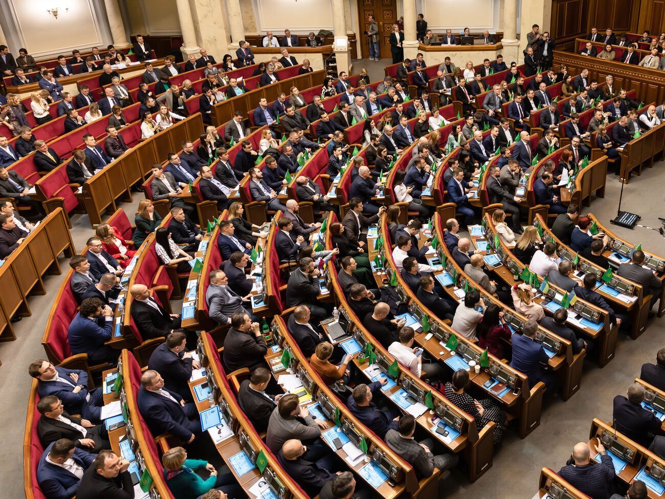 Фракция ОПЗЖ в Раде лишилась нескольких депутатов