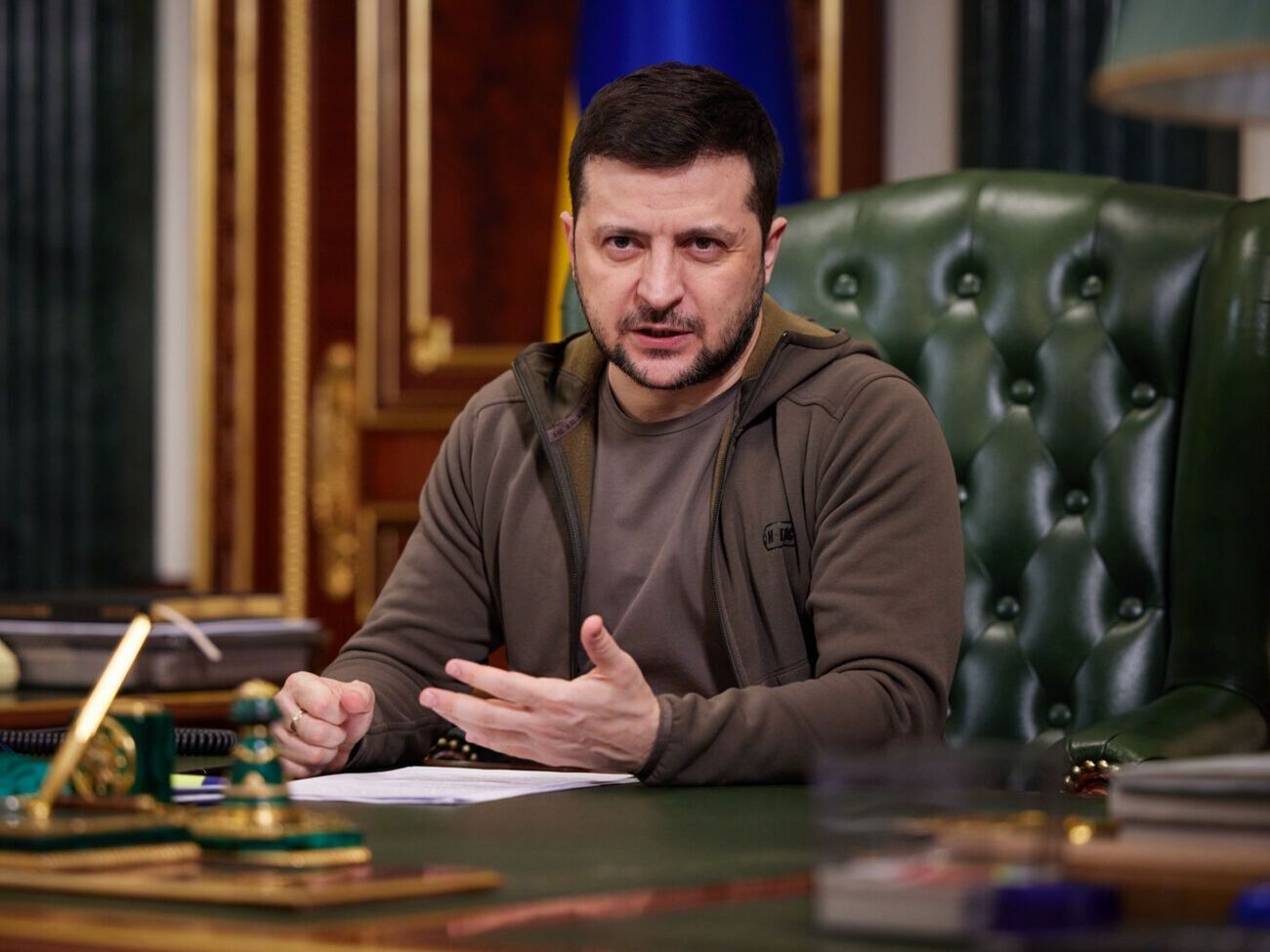 Санкційна політика має бути такою, щоб навіть подумати про війну ніхто не міг, зазначив Зеленський