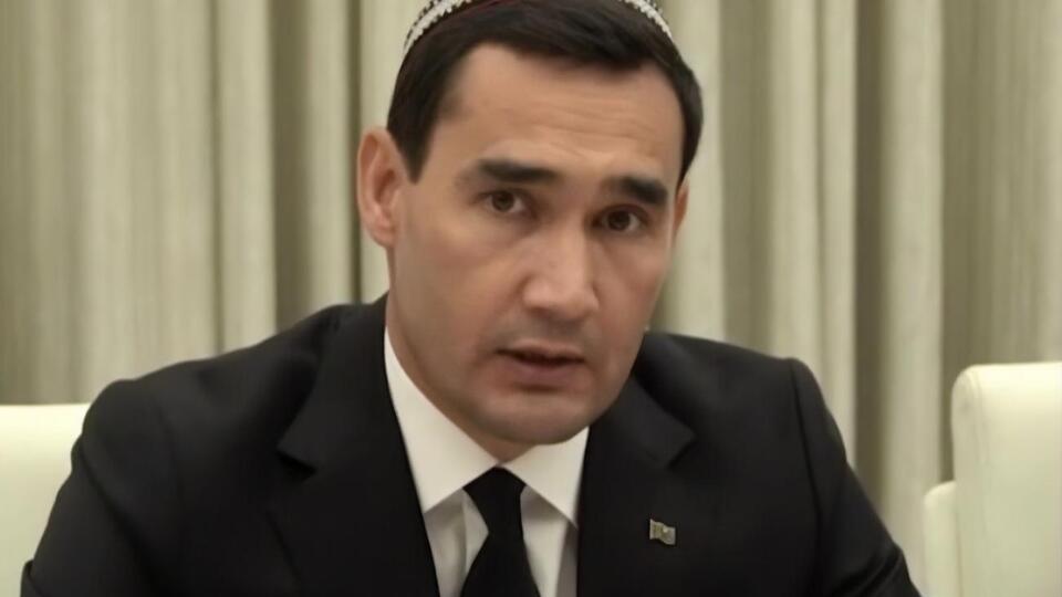 Сердар Бердымухамедов сменит отца на посту президента