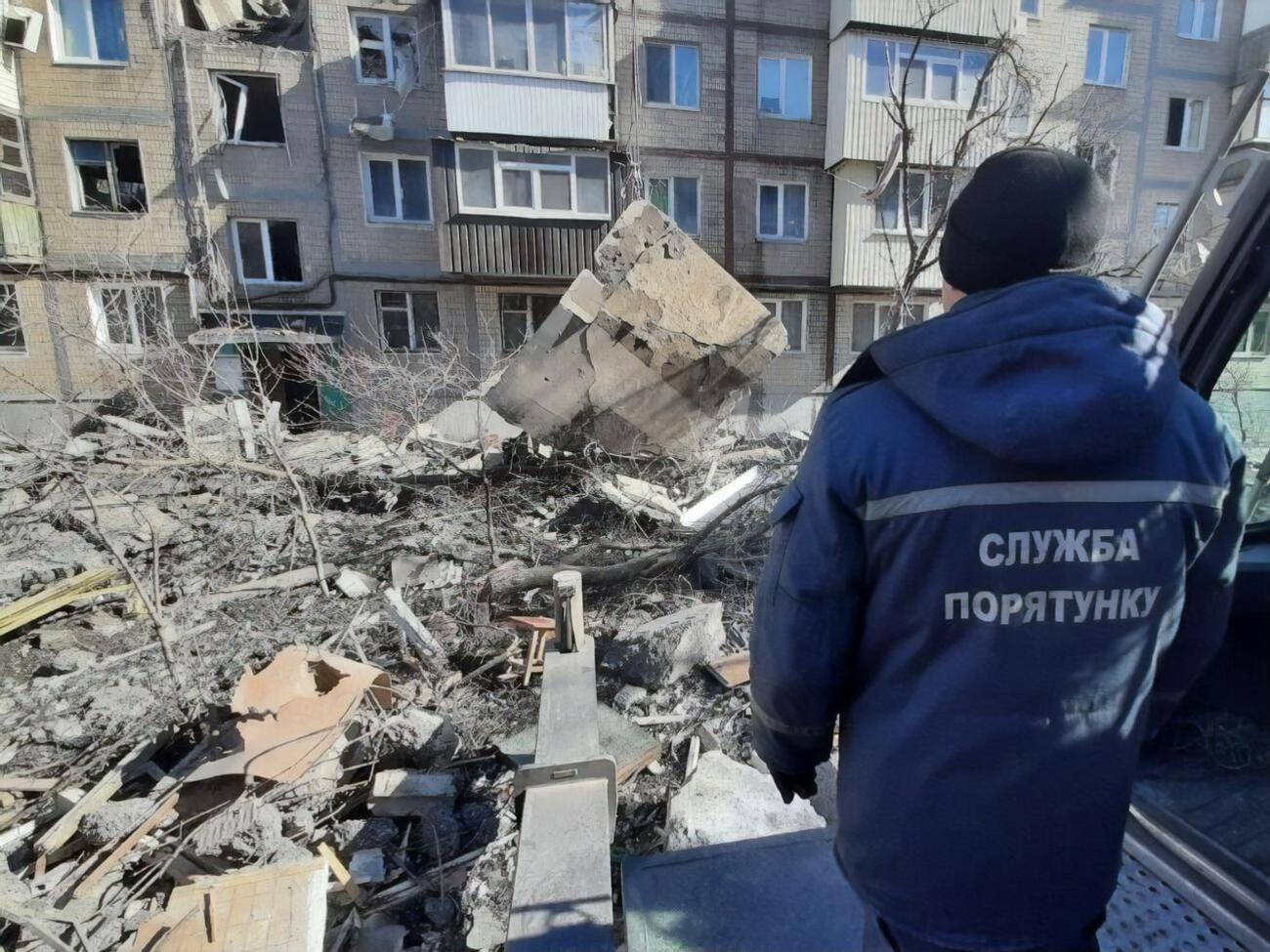 Hundreds of houses are destroyed in Kharkiv