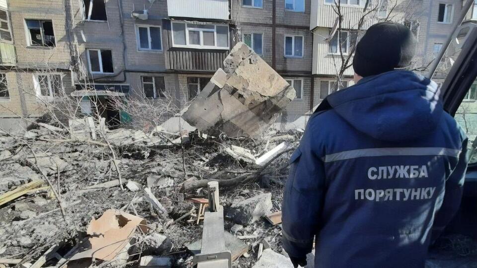 Hundreds of houses are destroyed in Kharkiv