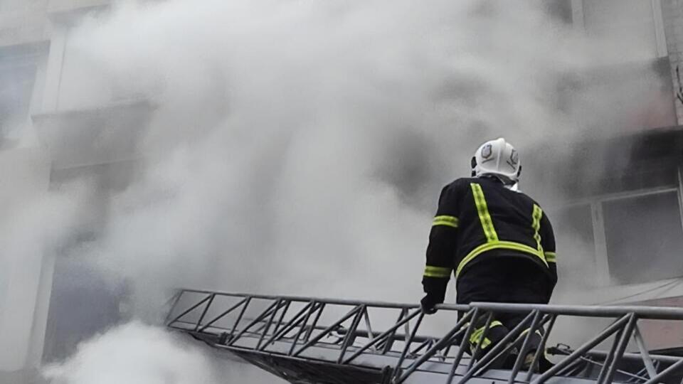 У ДСНС заявили, що "не здійснюють роздачу гуманітарної допомоги у вигляді форменого одягу українських рятувальників"
