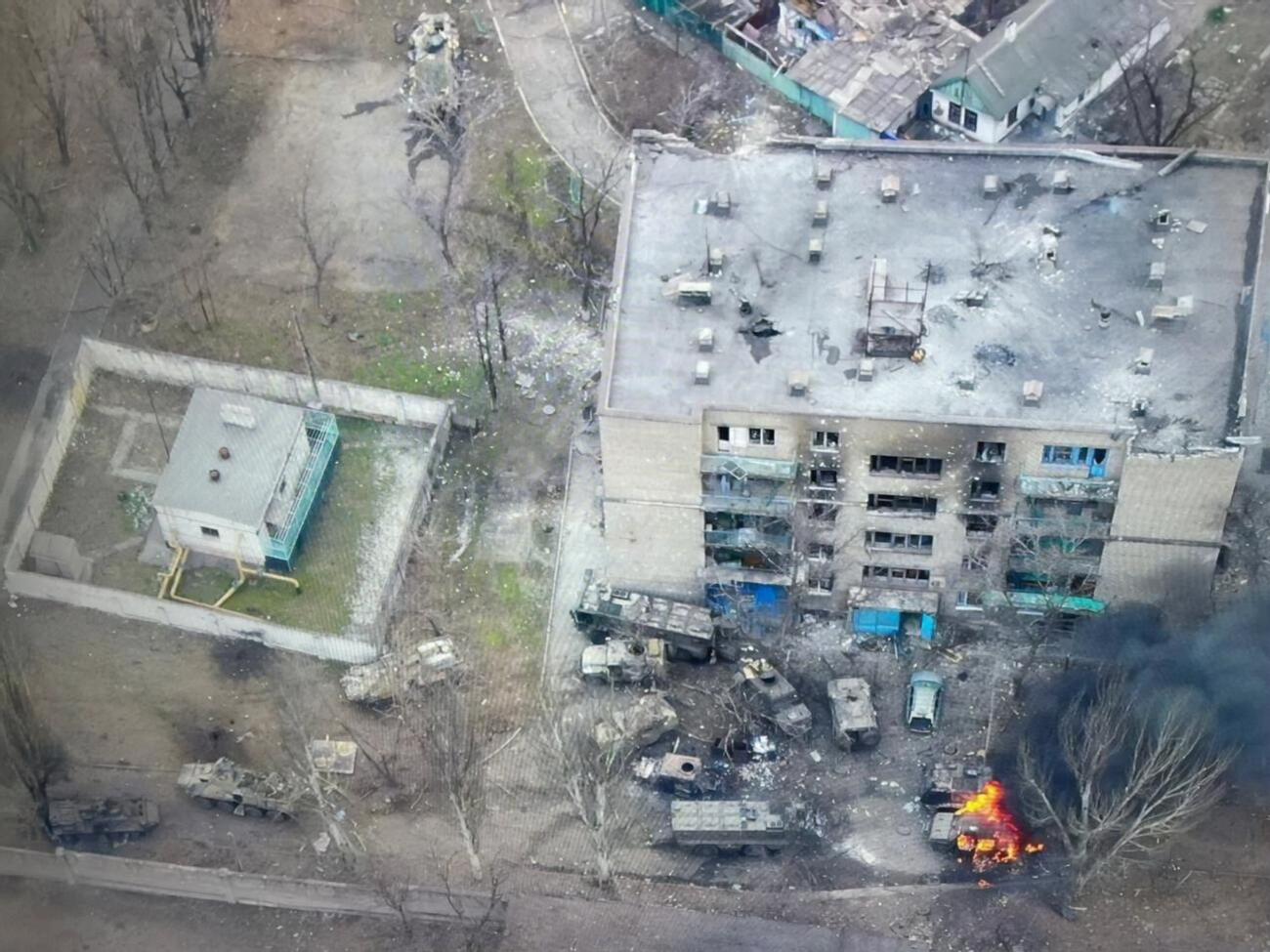 Замкомандира "Азова" подчеркнул, что украинские силы продолжают борьбу с оккупантами